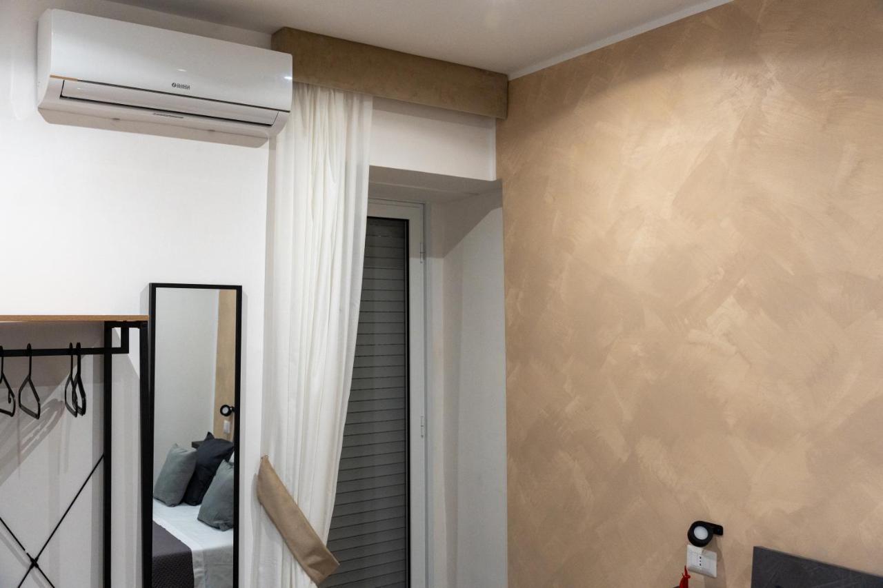 B&B Santa Lucy L.A.M. Neapol Zewnętrze zdjęcie